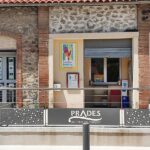 Vue extérieure de l'entrée de l'association Couleur famille à Prades